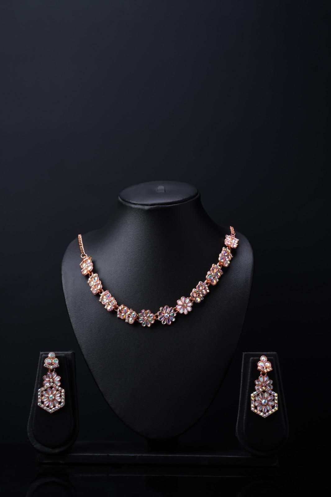 GlimmerGems Austrian Diamond Jewellry Set: Elegant Gold Trio